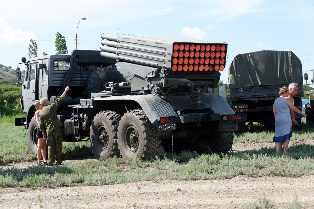 В Крыму прошёл фестиваль военно-патриотической песни «Время выбрало нас» :  Министерство обороны Российской Федерации